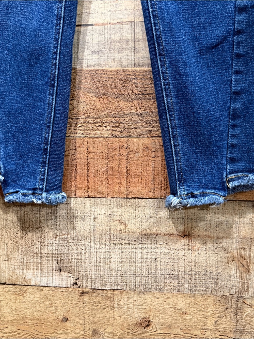 Democracy AbTechnology High Rise Jeans With Slimming Abdominal Panel Size 4 - Picture 2 of 8